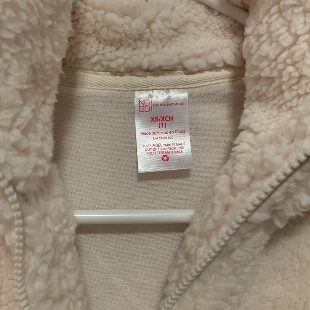 Sherpa Jacket - Picture 2 of 3